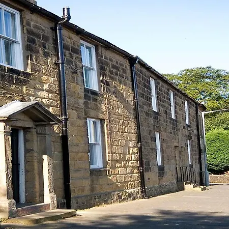 Alnwick Holiday House - Charming, Historic, Central Alnwick With Courtyard Exterior photo