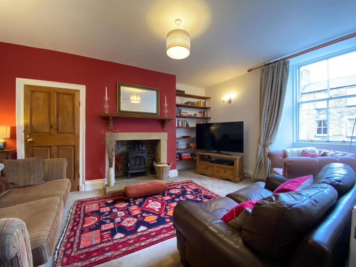 House - Charming, Historic, With Courtyard *